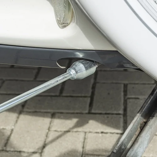 Kép 6/7 - Lakókocsi saroktámasz merevítő rúd 620 mm 19 mm