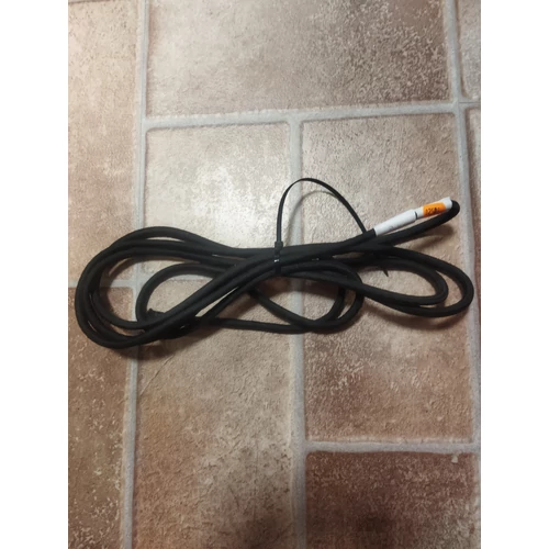 3,4 méter kábel gumikötél