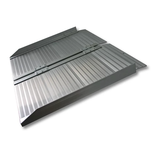 Aluminium  rámpa 183 cm 270 kg teherbírás