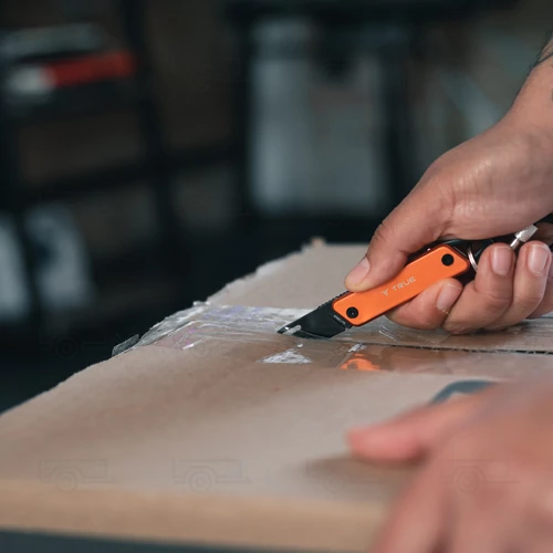 Kép 3/6 - TRUE UTILITY MODERN KEY CHAIN KNIFE - Orange (Gift Box)