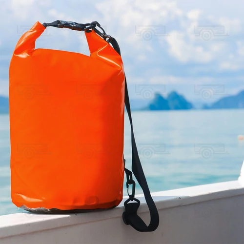 Kép 3/7 - LUXTRI 2 literes vízálló táska 11,5x28 cm