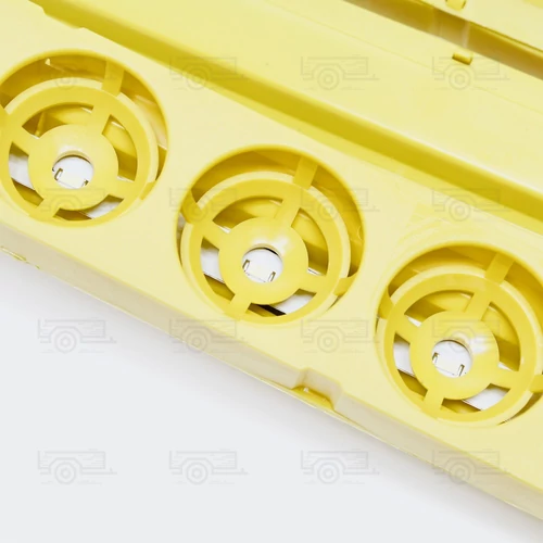 Kép 2/2 - Tojástálca keltetőgéphez 56 db tyúktojás - LED világítás