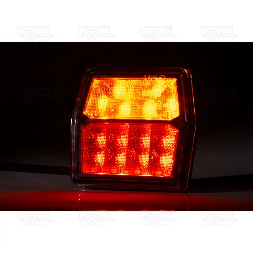 Kép 2/3 - Fristom FT-222 LED lámpa, bal és jobb oldalra szerelhető - bajonet csatlakozóval