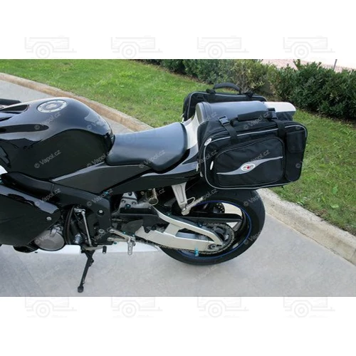 Kép 2/3 - Univerzális dupla motoros oldaltáska 2x 16 – 24 l. Mérete: 30x 31x 29cm
