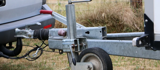 Vonófej alkatrészek